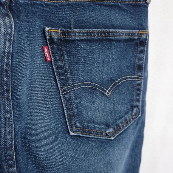Levi's 502 Long Denim Shorts - Picture 4 of 6